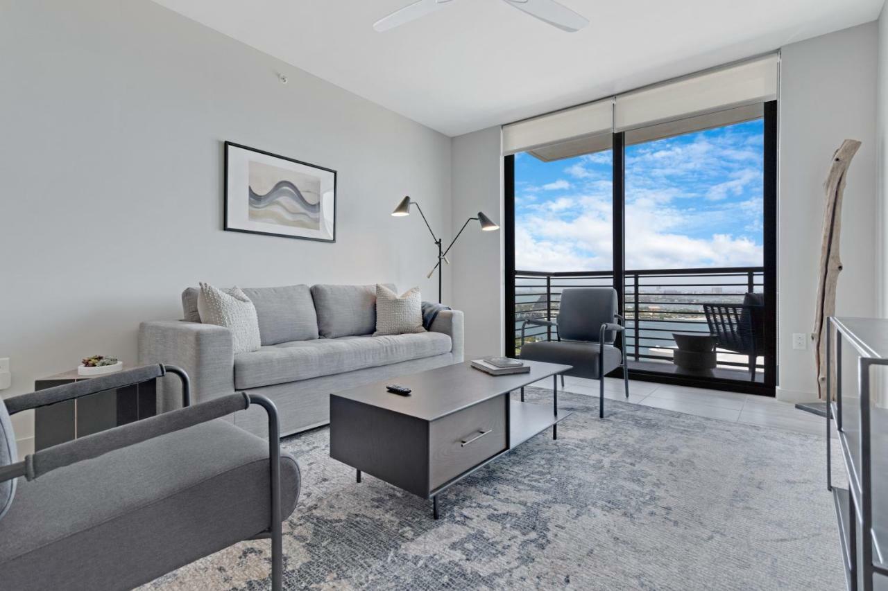 Mint House Downtown Miami Aparthotel Ngoại thất bức ảnh
