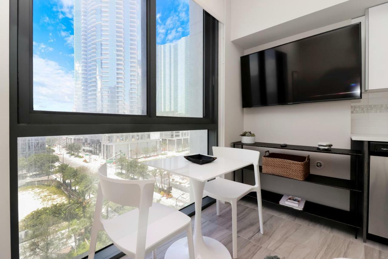 Mint House Downtown Miami Aparthotel Ngoại thất bức ảnh